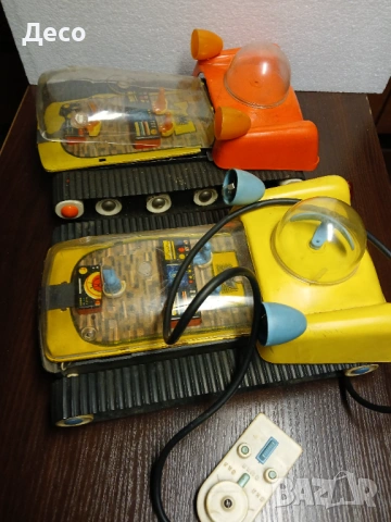 Стари играчки луноходи., снимка 2 - Колекции - 54192888