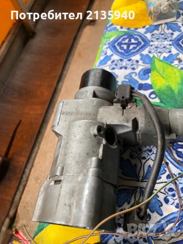 Контактен ключ за Мерцедес w 202.0, снимка 3 - Части - 54244031