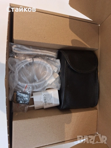 Цифров фотоапарат SAMSUNG WB800F SMART CAMERA, WI-FI, снимка 3 - Фотоапарати - 53025279