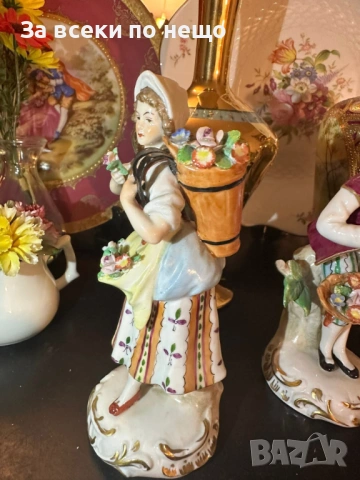 Sitzendorf Germany  “ Цветарите” класически немски фигури от средата на 20 век Код P2077, снимка 13 - Декорация за дома - 54035049