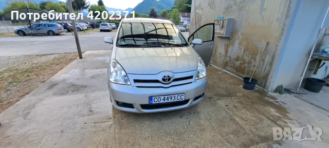 Продава Toyota Corolla Verso 2.2, снимка 7 - Автомобили и джипове - 46922057