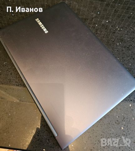 Продавам Лаптоп Samsung Ultrabook i5, снимка 1 - Лаптопи за дома - 45672146