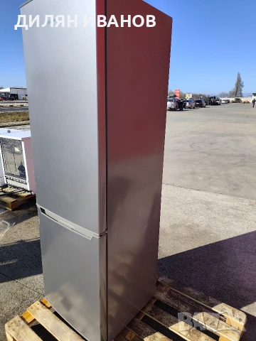 Хладилник с фризер FRIDGEMASTER , снимка 2 - Хладилници - 54211752