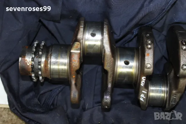 Колянов вал Форд Фокус 1 2001 1.8d 100hp Ford Focus 1 , снимка 5 - Части - 49330837