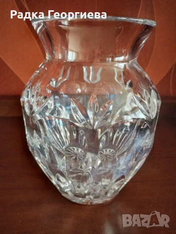 Кристална ваза