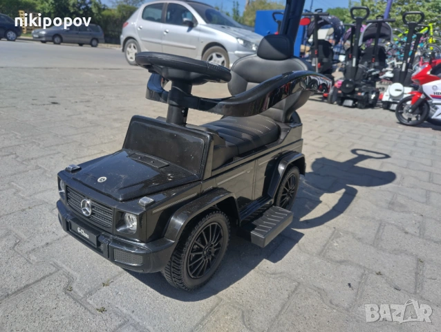 MERCEDES Кола за яздене с дръжка и сенник Mercedes-benz G350d черен, снимка 4 - Други - 53849720