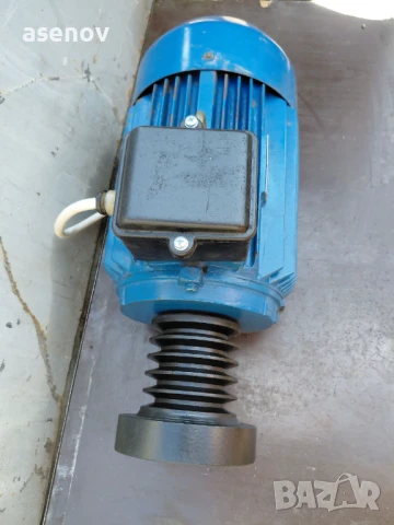 електродвигател 5,5 кв, снимка 2 - Електродвигатели - 51054839