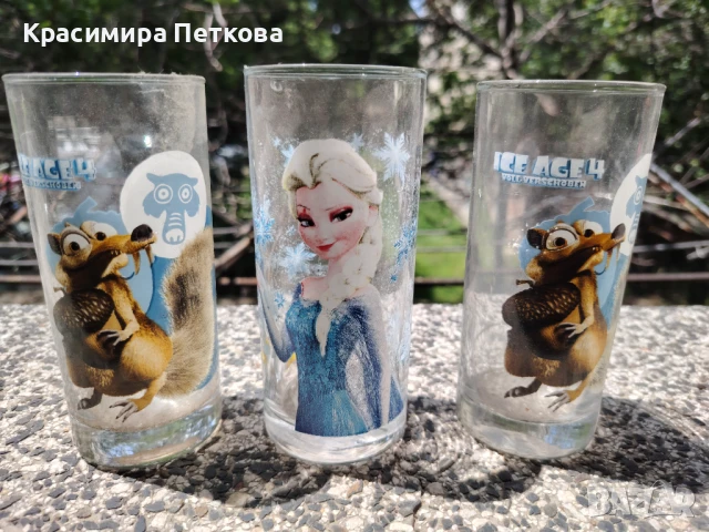 Стъклени чаши нови