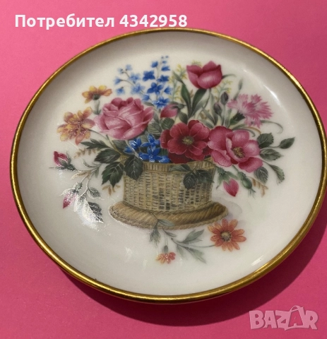 Kaiser.1960-1970г. Порцеланова подложка.