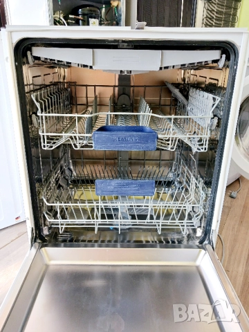 Съдомиялна за под плот  SIEMENS - 60 см, снимка 5 - Съдомиялни - 51577775