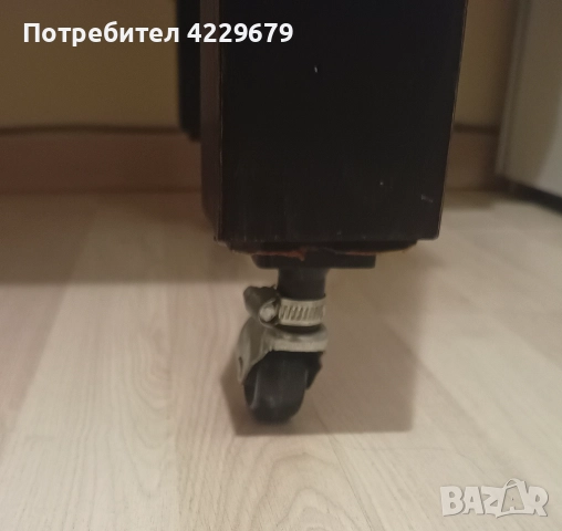 ПРОДАВАМ МАСИВНА ХОЛНА МАСА С КОЛЕЛЦА, снимка 3 - Маси - 52258583