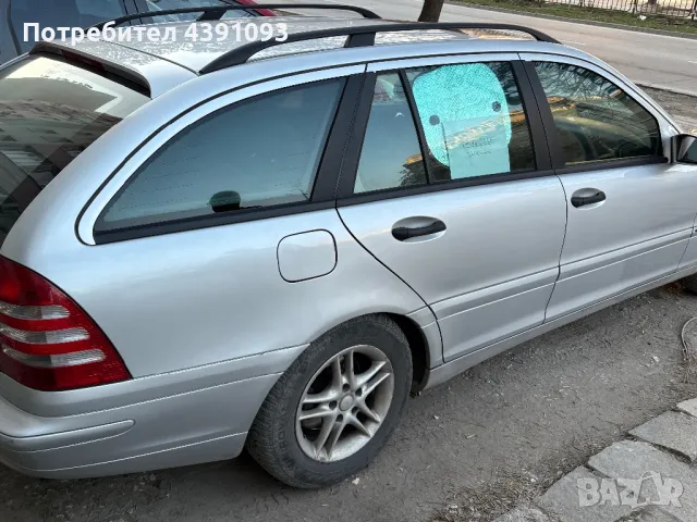 Mercedes -Benz C220, снимка 4 - Автомобили и джипове - 49246278