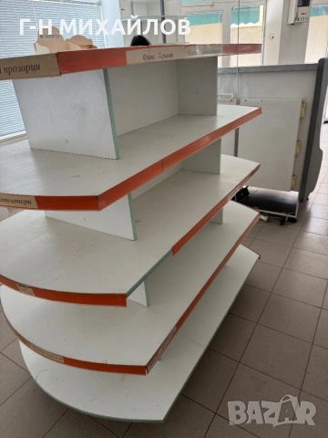 Продавам рафт , снимка 4 - Стелажи и щандове - 53729864