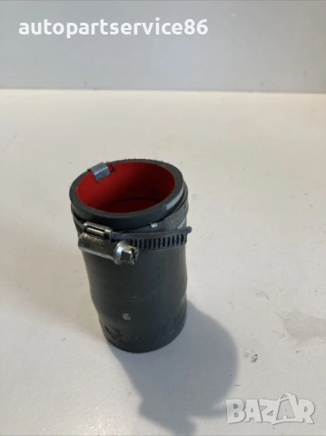 Маркуч за интеркулер за Volvo C30 1.6 TDI (2012), снимка 2 - Части - 53751297