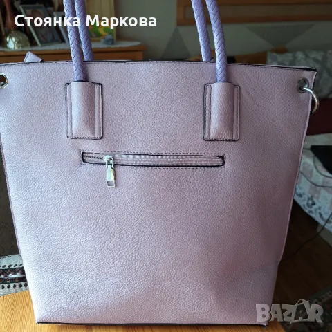 Лилава голяма перфектна чанта, снимка 2 - Чанти - 47579435