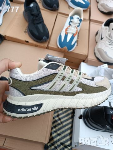 Маратонки Adidas , снимка 2 - Маратонки - 45133089