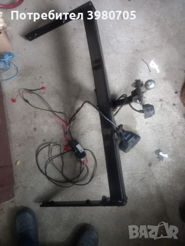 теглич за audi a3 8p , снимка 3 - Части - 53934966