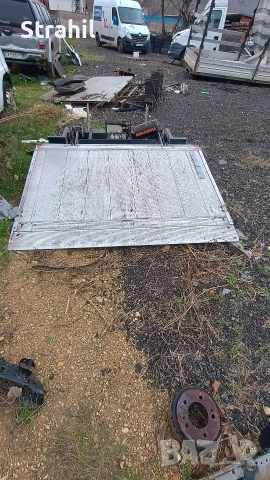 Падащ борд от Iveco 35C14, снимка 4 - Части - 52558533