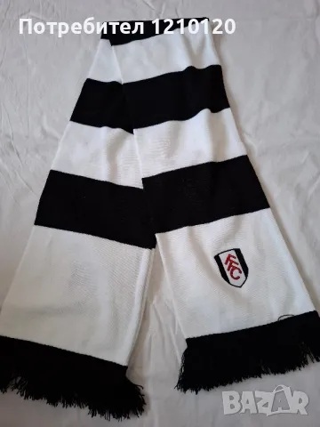 оригинален шал на Fulham fc, снимка 1 - Шалове - 48948540