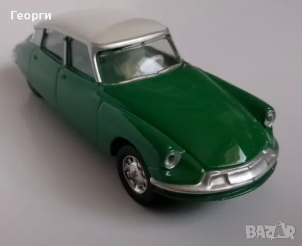 Количка умален модел на автомобил Citroen DS от оригиналната серия 3 inches  , снимка 2 - Колекции - 48564946