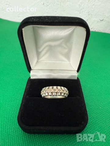 Дизайнерски сребърен пръстен с естествени камъни. №7637