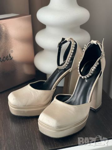 Дамски високи обувки с дебел ток 12 см, 38 EU, снимка 1 - Дамски обувки на ток - 46294180