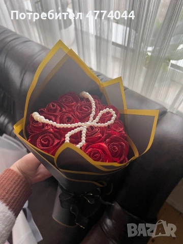 🌹 Предлагам ръчно изработени букети от сатенени рози ✨ Много красиви и елегантни – идеални за подар, снимка 2 - Изработка на бижута и гривни - 53935724