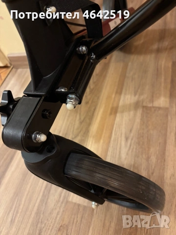 Проходилка ролатор сгъваема, снимка 8 - Ролатори - 53498507