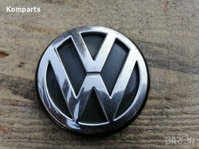 Оригинална емблема / знак / лого за Фолксваген / VW Volkswagen Passat B5 и други модели 3B0853630