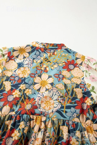 Дамска къса рокля с флорален принт, V-образно деколте и плетени детайли, снимка 12 - Рокли - 53081867