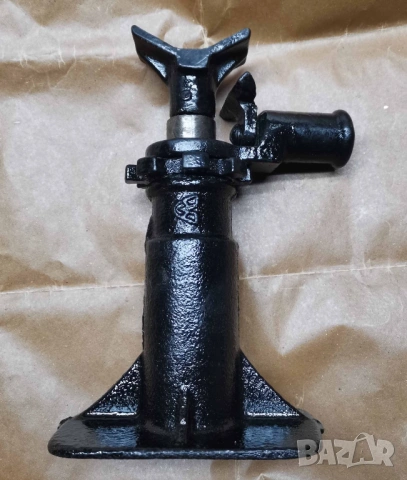 Крик за Уаз