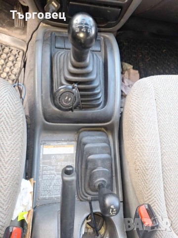 Suzuki  Grand Vitara 2.0 бензин-газ, 128 к.с.,повдигнат, теглич, лебедка,обслужен , снимка 8 - Автомобили и джипове - 52659917