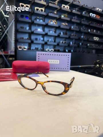 очила Prada Gucci от черен обикновен калъф и Ув защита , снимка 4 - Слънчеви и диоптрични очила - 53560040