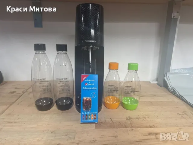 Машина за газиране на вода SodaStream Easy, снимка 4 - Кухненски роботи - 48951711