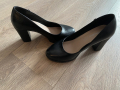 Елегантни обувки на ток Tendenz, снимка 1 - Дамски обувки на ток - 45011365
