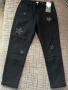 НОВИ дамски дънки със звезди (размер М), снимка 1