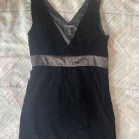 Черна рокля HM плюш, снимка 2 - Рокли - 45341199