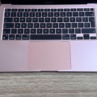 MacBook Air 13 M1 Gold`8 CPU/7 GPU/8GB RAM/256GB SSD/Бат 15ч, снимка 3 - Лаптопи за работа - 45947165