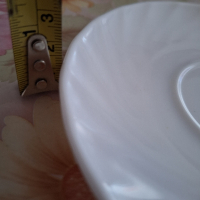 Бяла аркопалова чинийка, снимка 1 - Чинии - 44959480