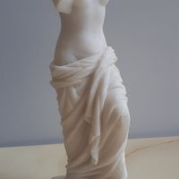 Малка гръцка статуйка Venus, снимка 1 - Декорация за дома - 45751412