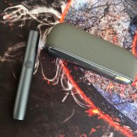 Iqos iluma, снимка 2 - Електронни цигари - 46156542