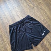 Страхотни мъжки къси шорти NIKE размер S , снимка 2 - Къси панталони - 45870127