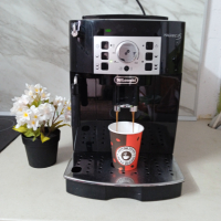 Кафе автомат Delonghi Magnifica S , снимка 6 - Кафемашини - 45003984