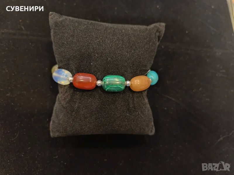 Гривна от естествени материали , снимка 1