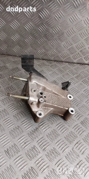 Лапа двигател Citroen Xsara Picasso 1.6i 2004г.	, снимка 1