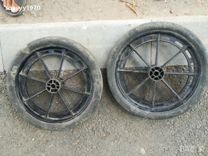 ПЛЪТНИ ГУМИ ЗА КОЛЕСАРЧЕ ЗА КАЯК 2БР 0208251446, снимка 1