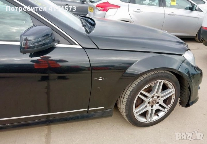 W204 Mercedes Benz , снимка 1