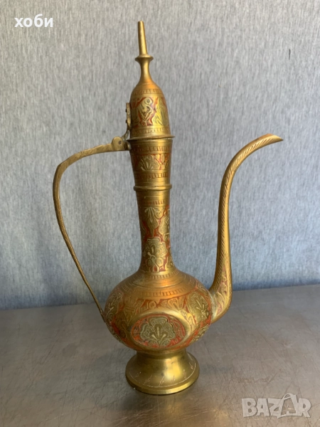  индийски месингов ръчно резбован чайник, снимка 1