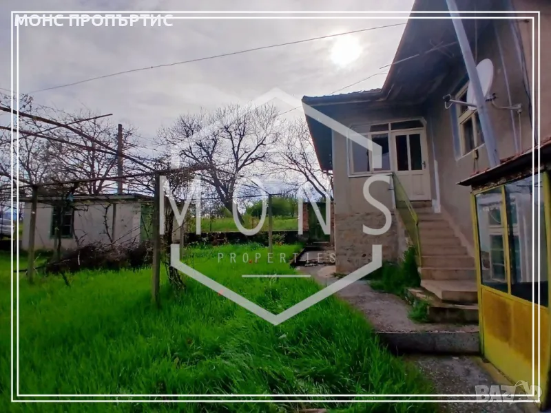  Къща  с двор и гараж в с. Сенник в близост до гр. Севлиево, снимка 1