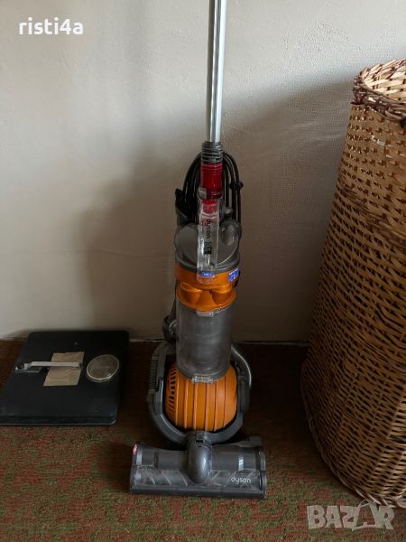 Прахосмукачка Dyson DC24 650w, снимка 1